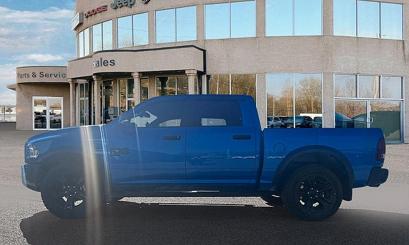 2024 Ram 1500 Classi...