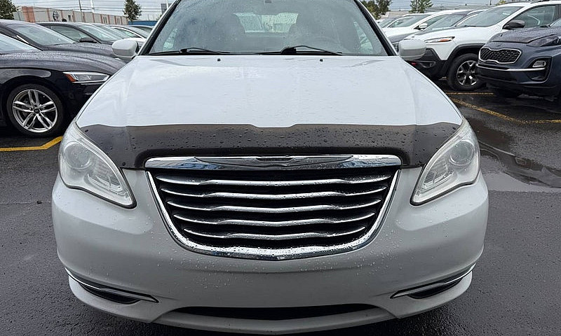 2012 Chrysler 200 Lx...