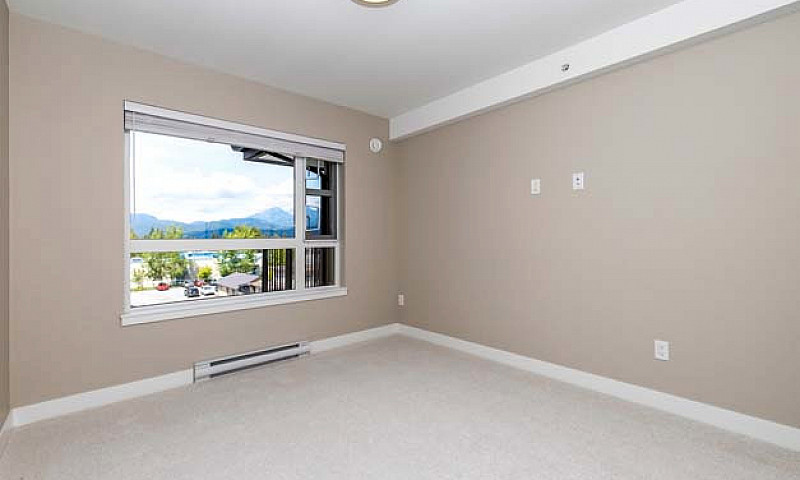 Panoramic Views Of M...
