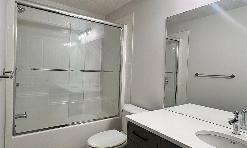Brand New 1-Bedroom ...
