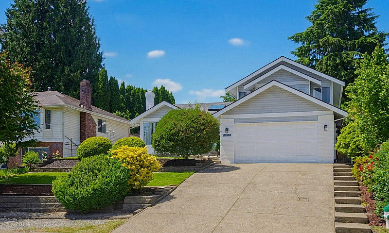 32562 Murray Avenue ...