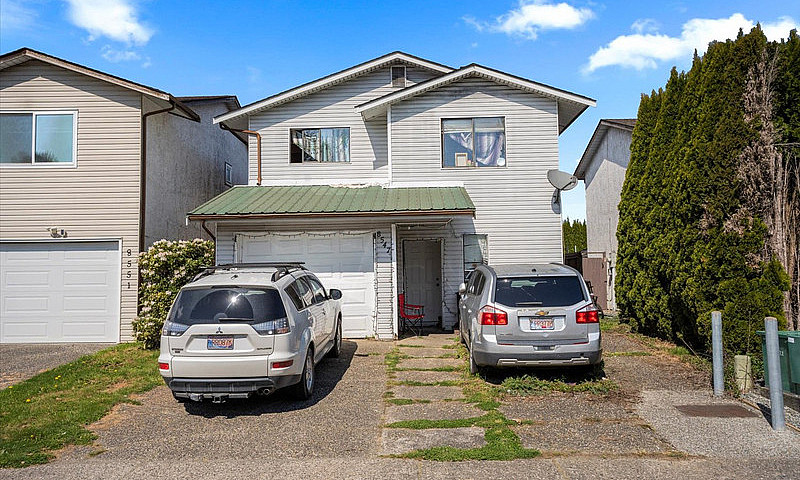 8547 Mccutcheon Ave...