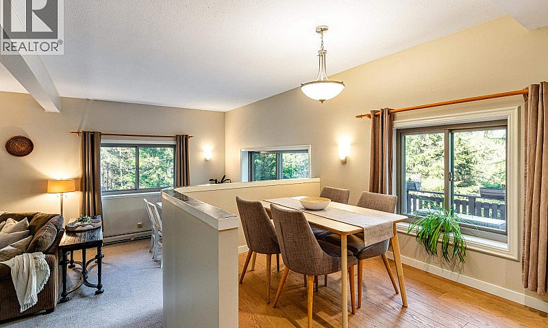 9167 Emerald Drive W...
