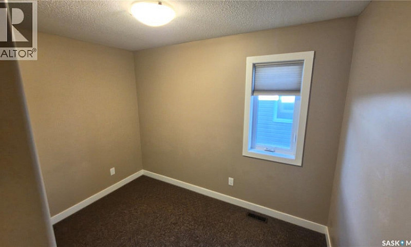 139 St John Street N...