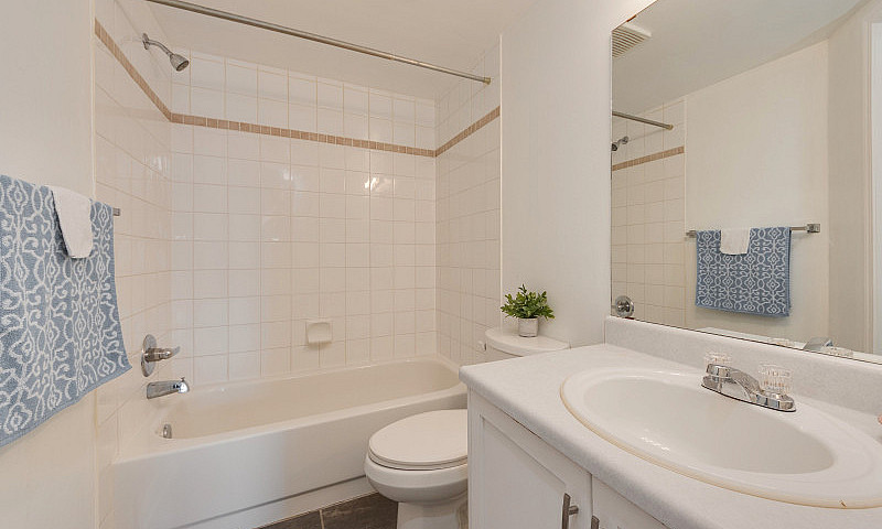 Corner Unit Condo In...