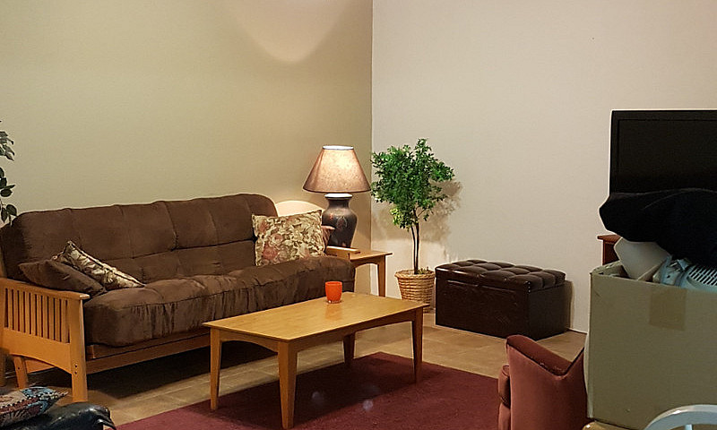 Large 1 Bedroom & De...