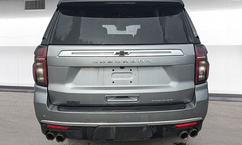 2023 Chevrolet Subur...