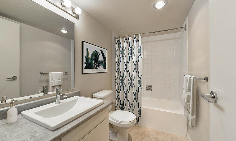 3 Bedroom - 15503 87...