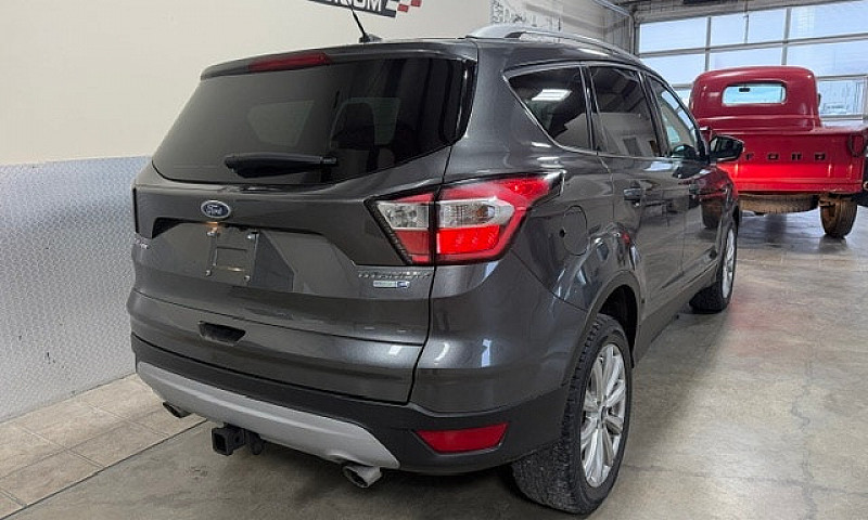 2017 Ford Escape Tit...