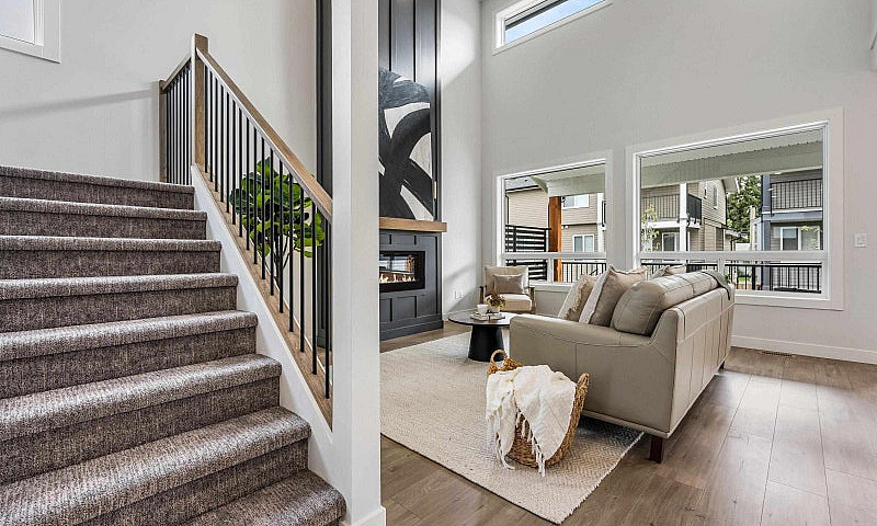7142 Rochester Avenu...