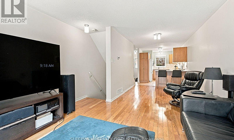 12 Maclean Street Ot...