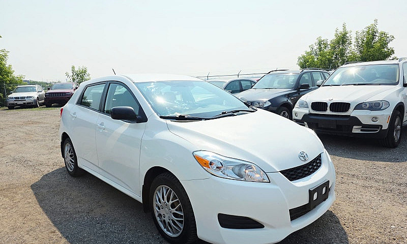 2011 Toyota Matrix A...