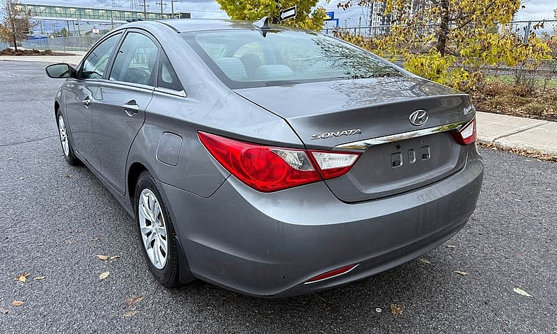 2012 Hyundai Sonata ...