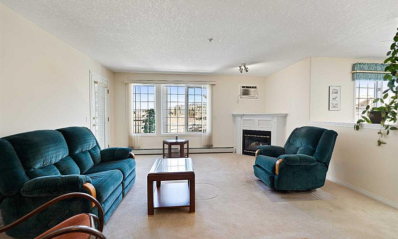 2 Bed, 2 Bath Condo ...