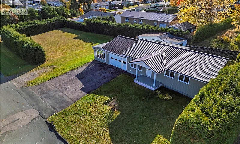 605 5Th Ave Grand Fa...