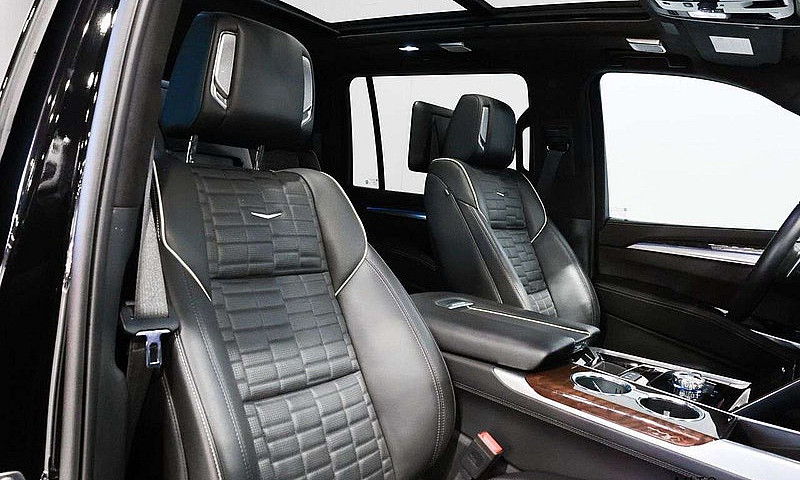 2025 Cadillac Escala...