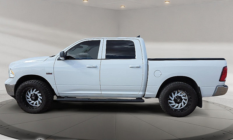 2022 Ram 1500 Classi...
