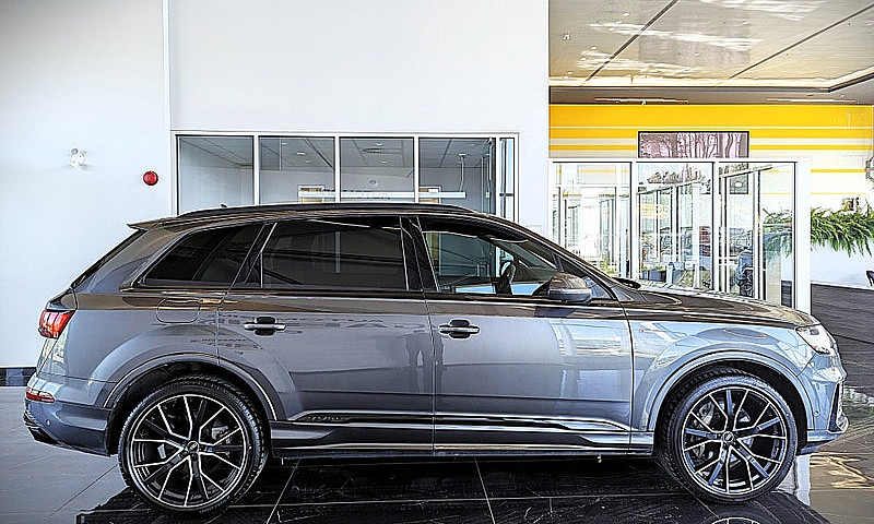 2023 Audi Q7 Progres...