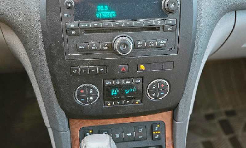 2010 Buick Enclave A...