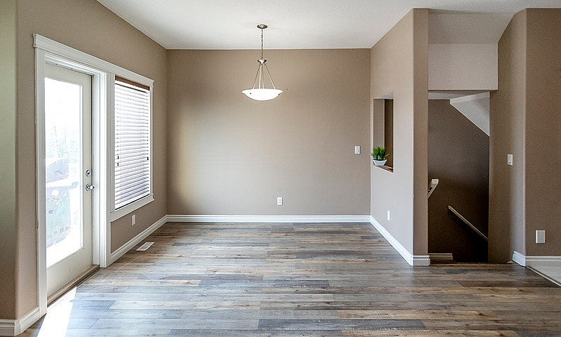 55-313 Millennium Dr...