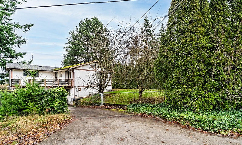 2751 153A Street Sur...