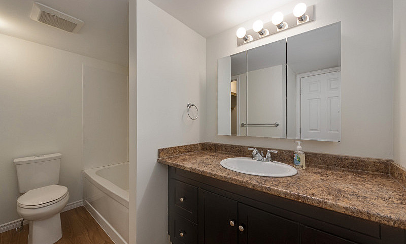 Well-Maintained Cond...