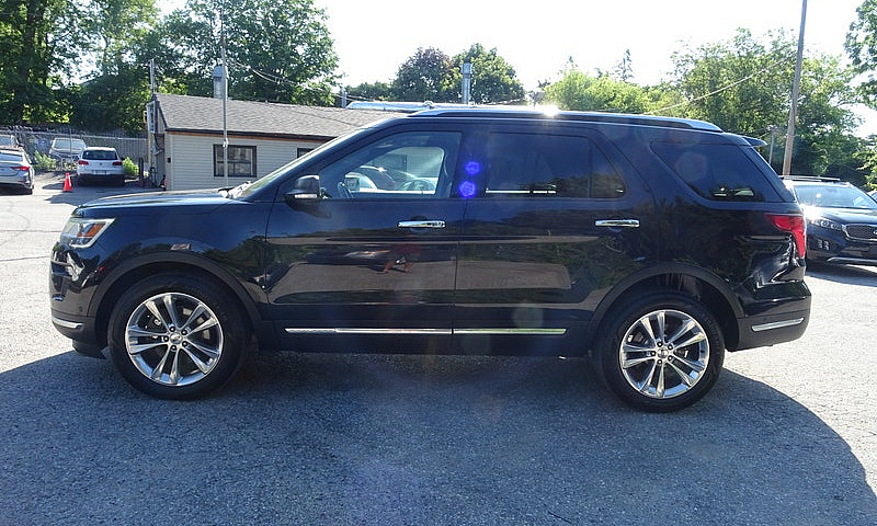 2019 Ford Explorer L...