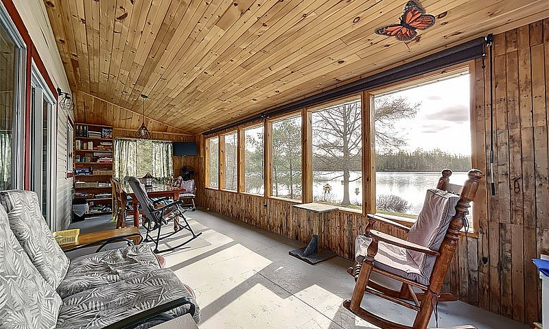 $390,000 - Cottage F...