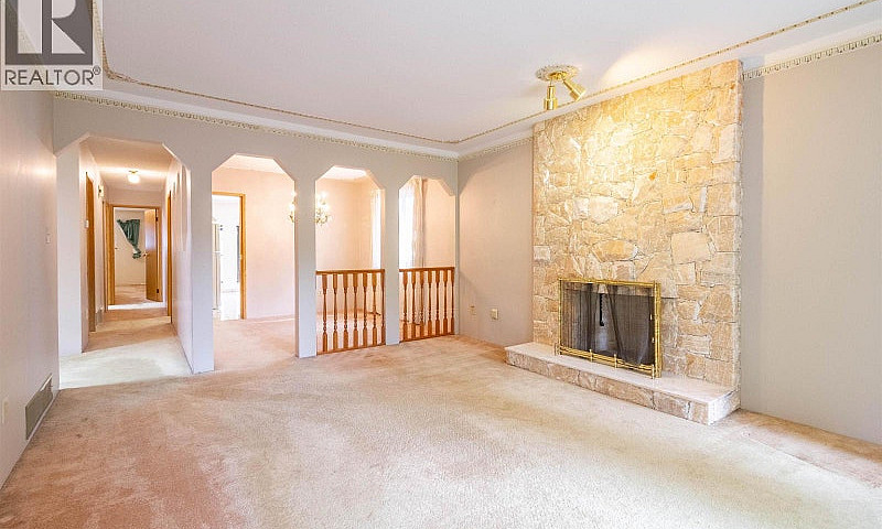 4467 Perry Street Va...