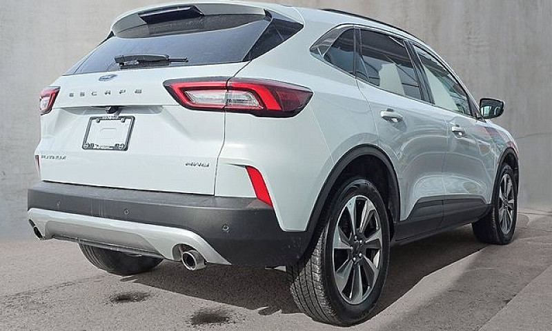 2025 Ford Escape Pla...
