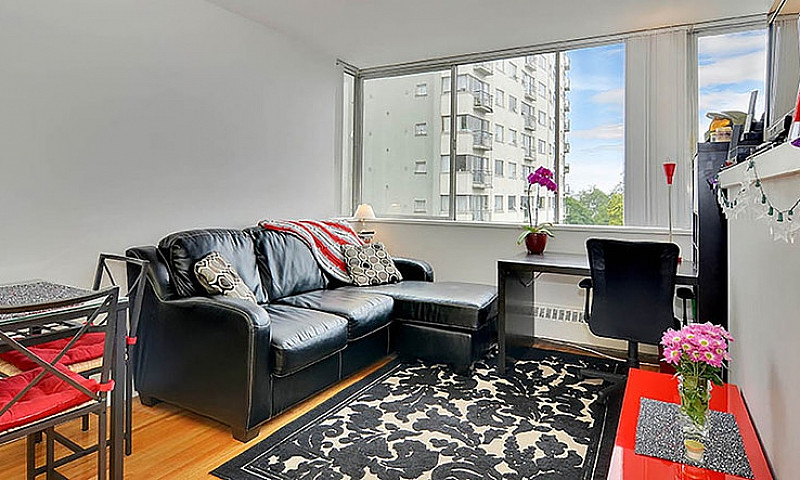 English Bay Tower - ...