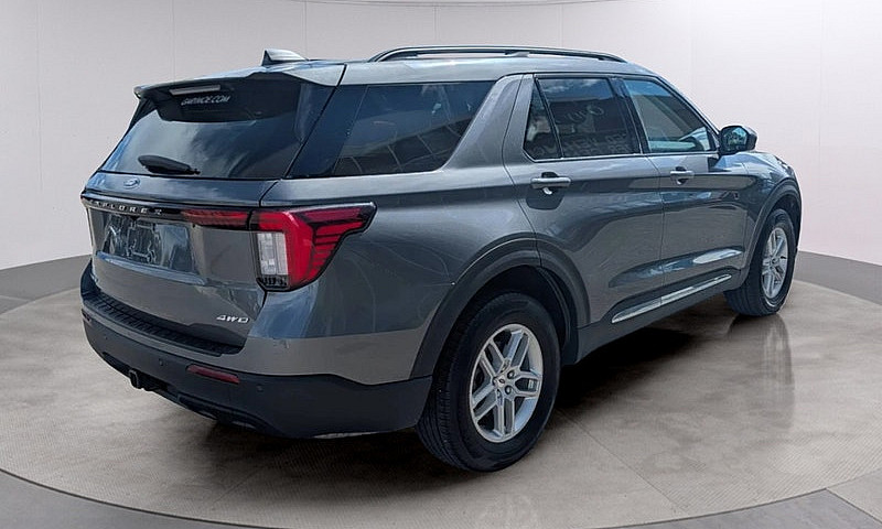 2025 Ford Explorer A...