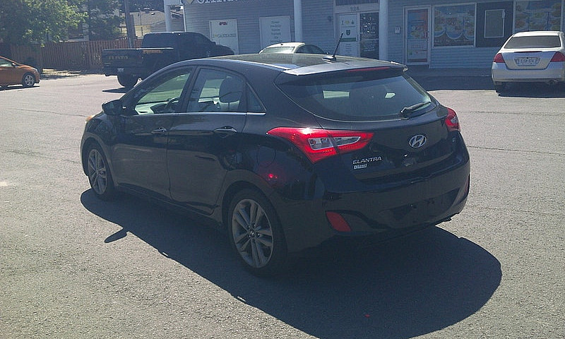 2016 Hyundai Elantra...