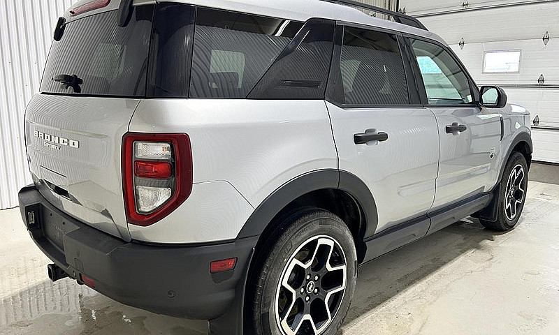Ford Bronco Sport Bi...