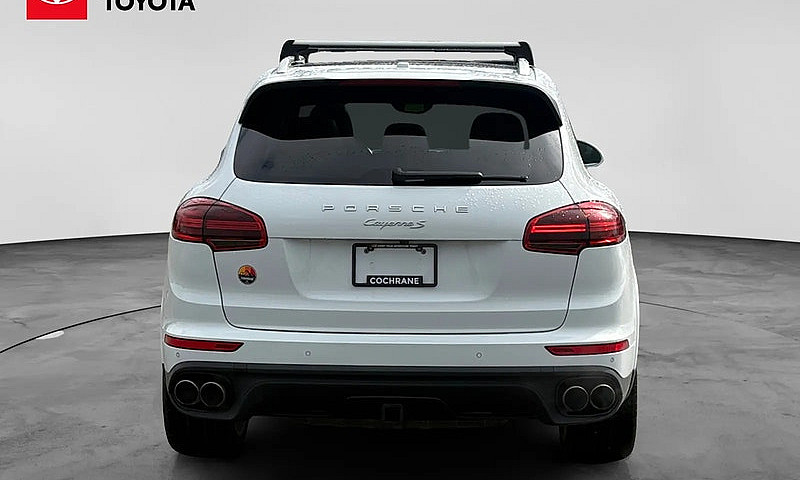 2016 Porsche Cayenne...