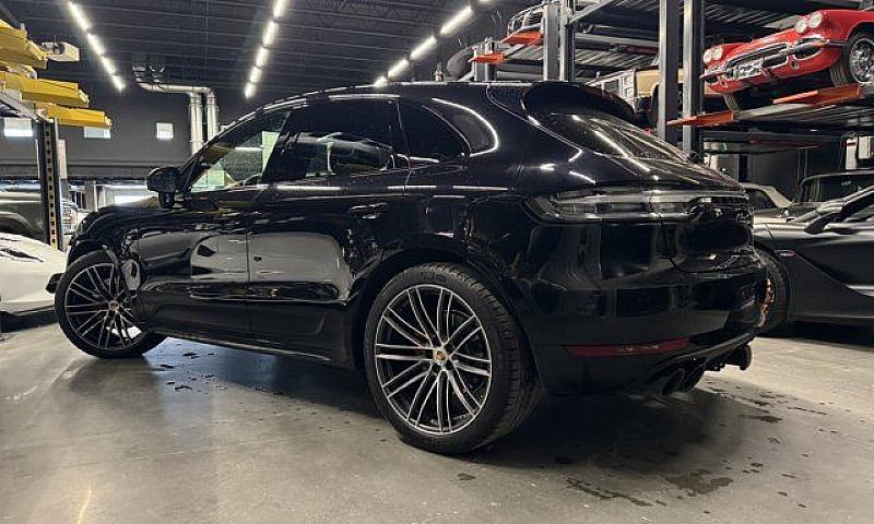 2021 Porsche Macan G...
