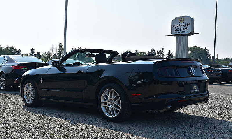 2014 Ford Mustang **...