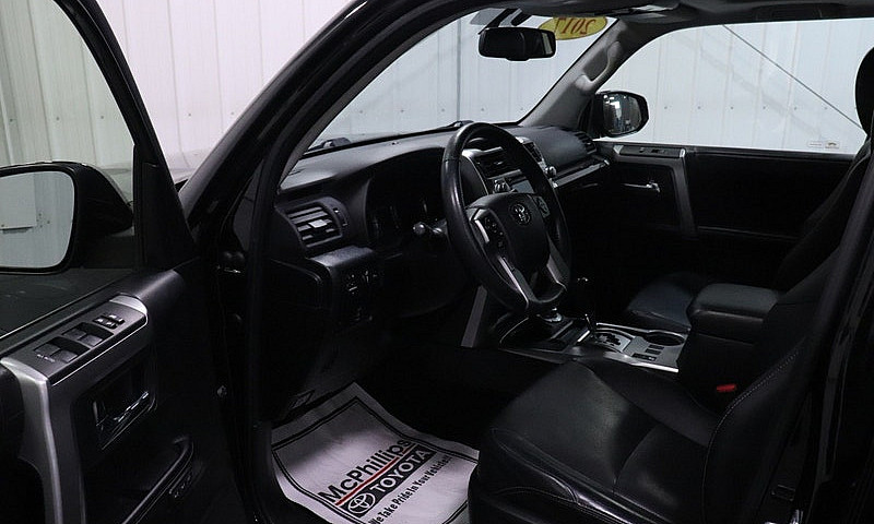 2017 Toyota 4Runner ...