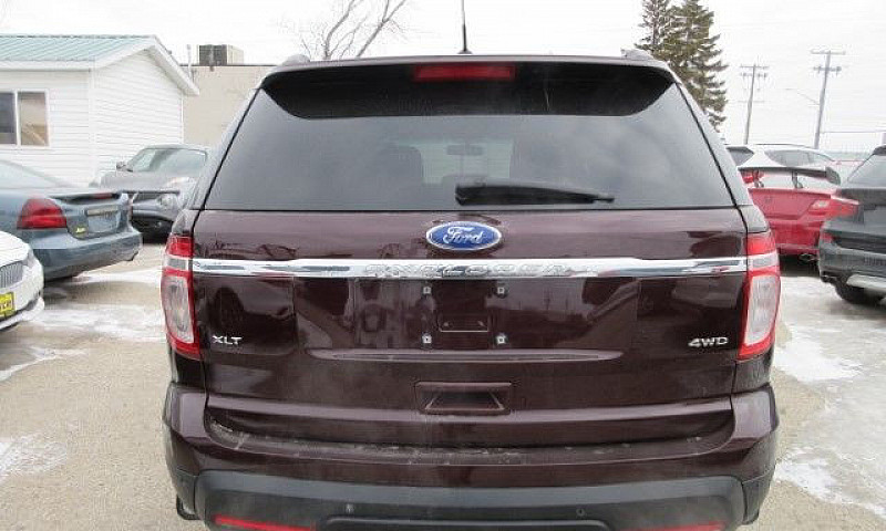 2011 Ford Explorer X...
