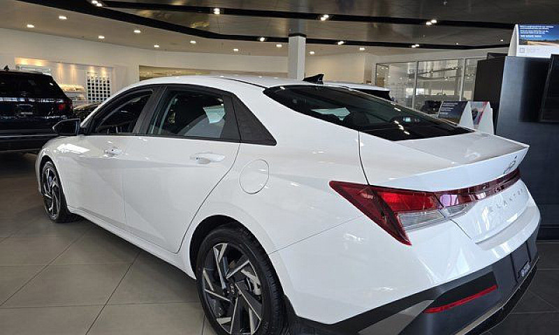 2025 Hyundai Elantra...