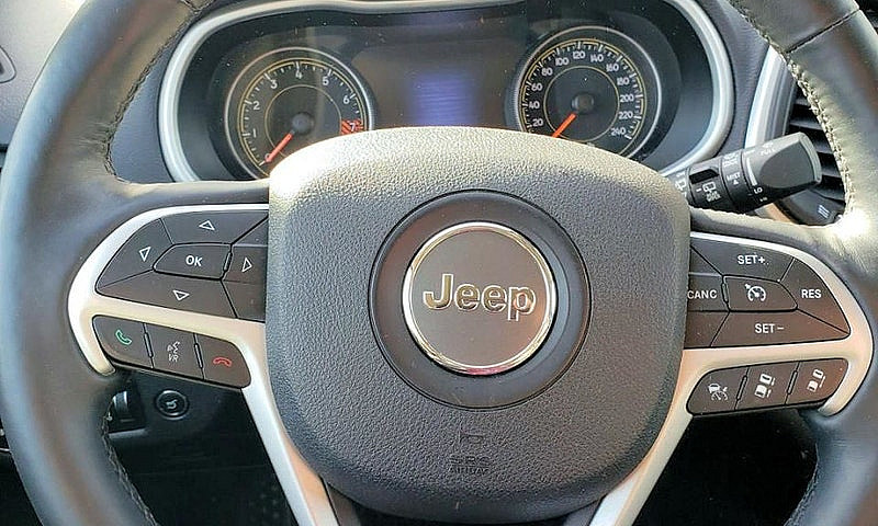 2015 Jeep Cherokee T...