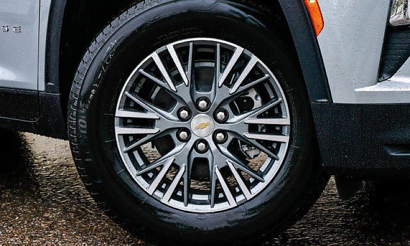 2025 Chevrolet Trave...