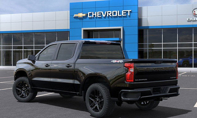 2025 Chevrolet Silve...