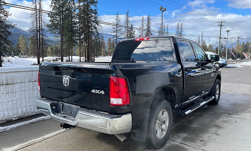 2017 Ram 1500 St 4X4...
