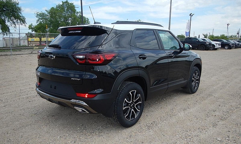 2026 Chevrolet Trail...