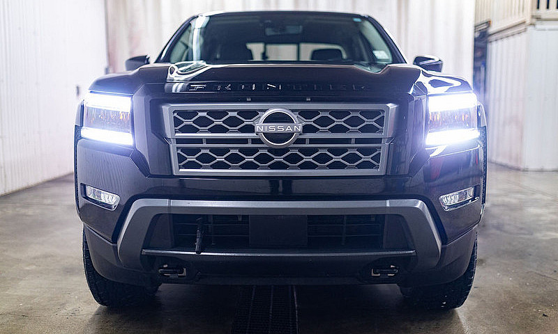 2023 Nissan Frontier...
