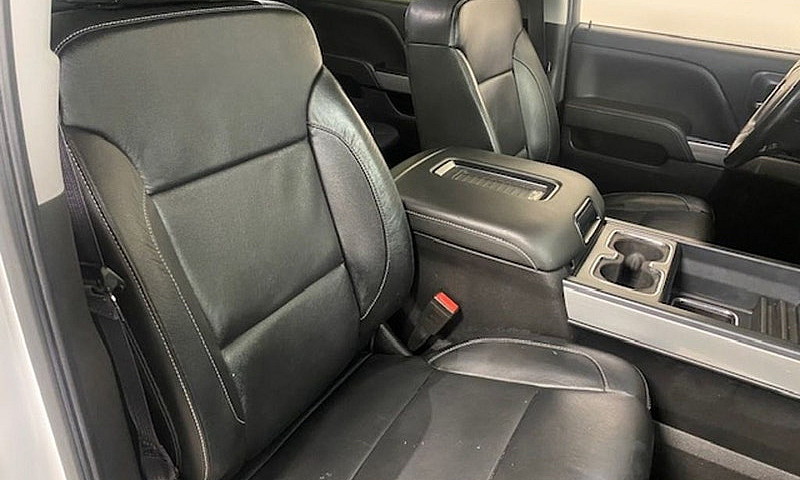 2017 Chevrolet Silve...