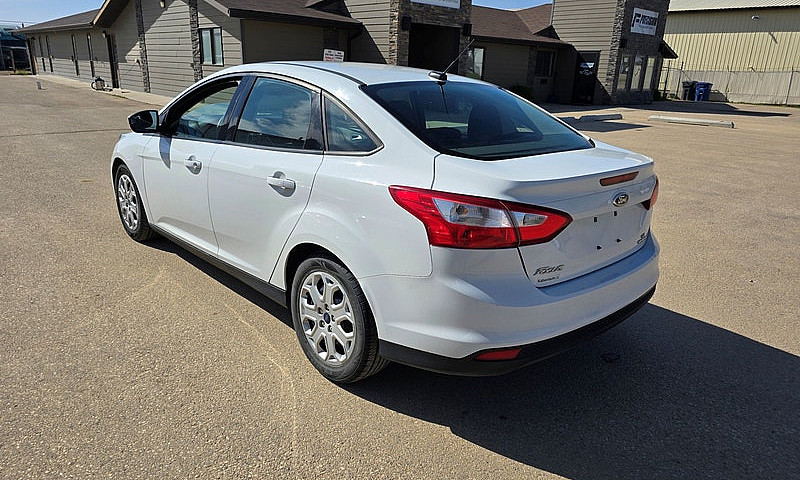 2014 Ford Focus Se *...