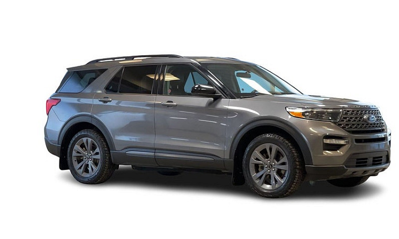 2022 Ford Explorer X...