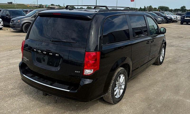 2017 Dodge Grand Car...